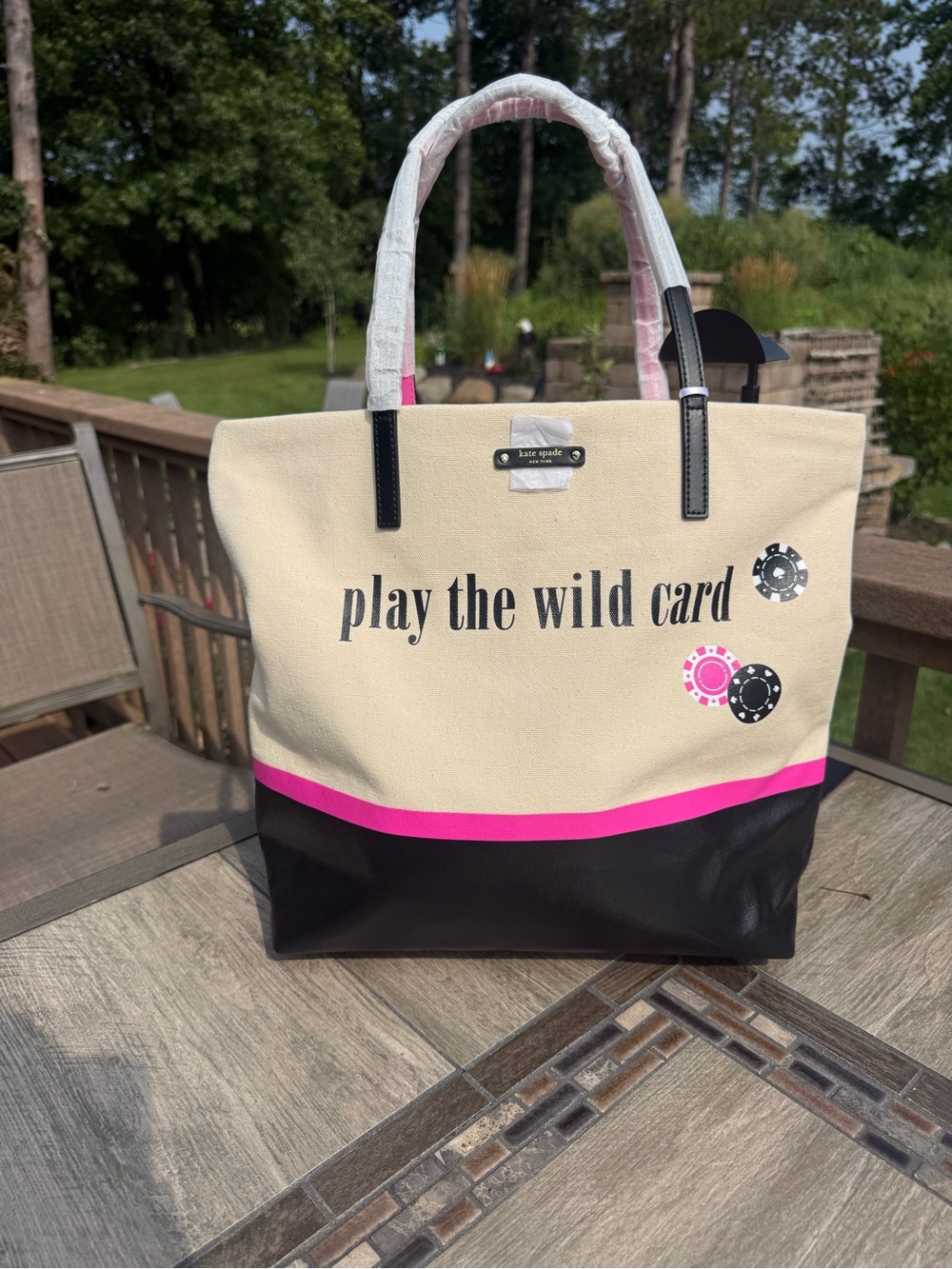 NWT Kate Spade 'Vegas Icons' Play the Wild Card Bon Shopper Tote. - Picture 3 of 9